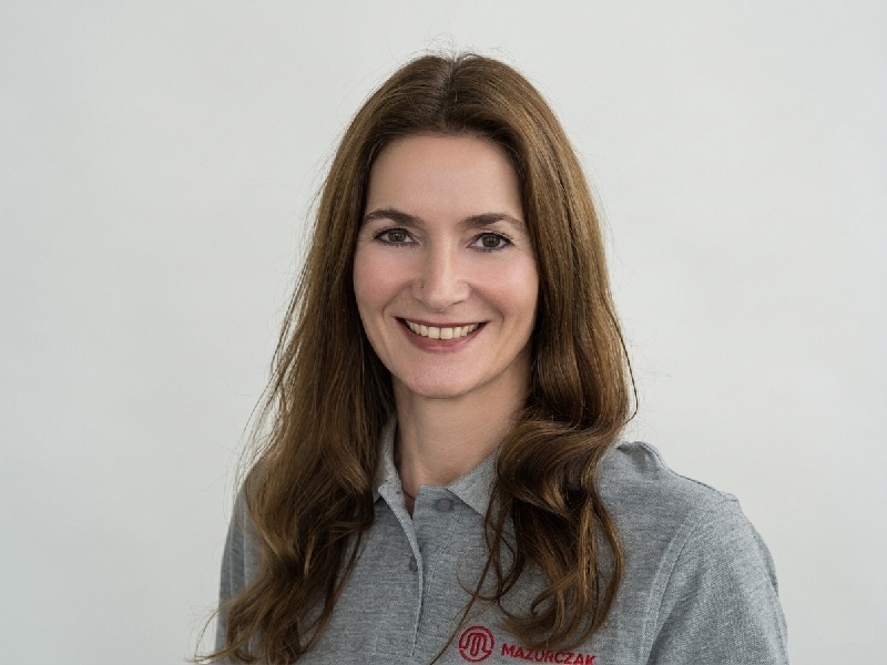 Yvonne Zierl
